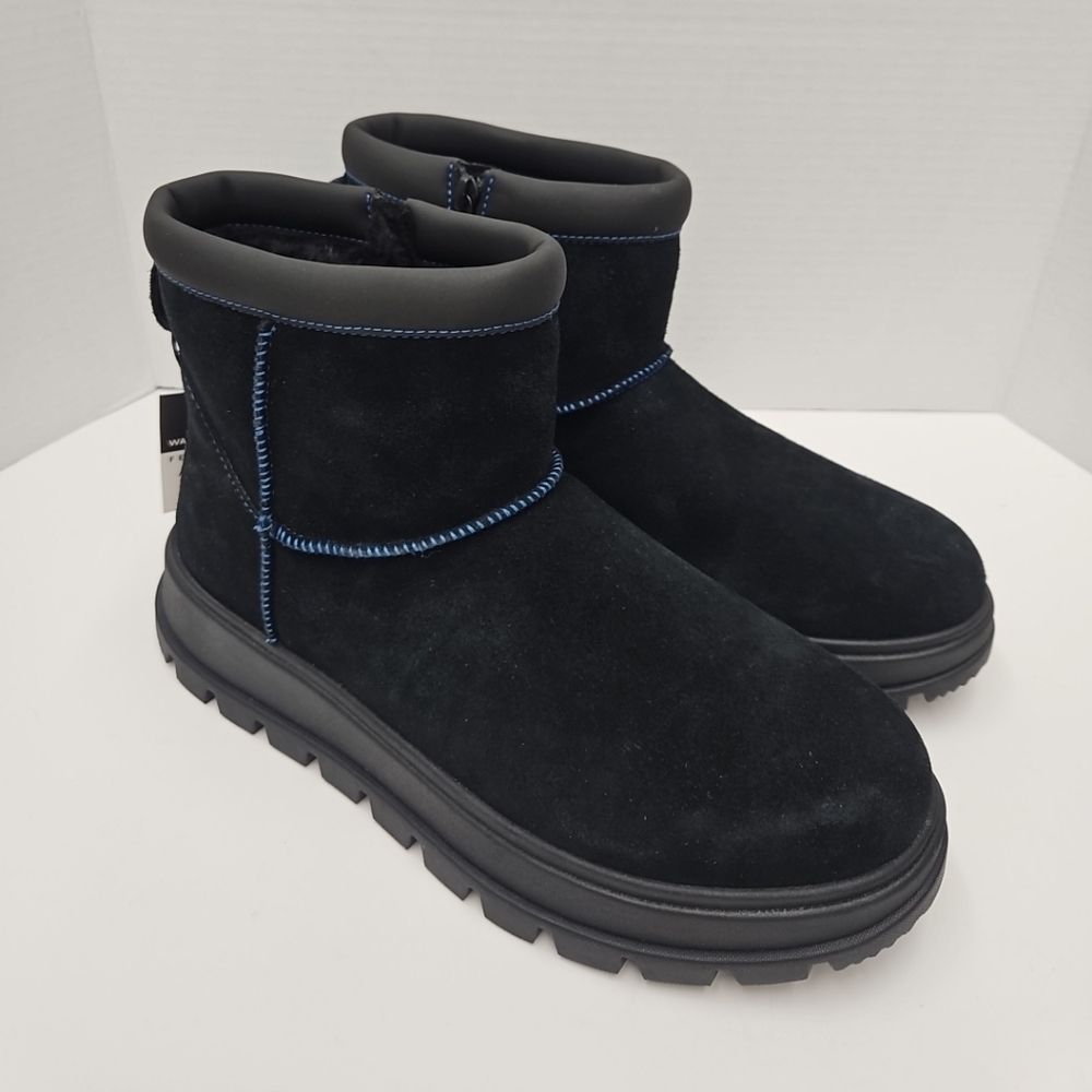 Koolaburra Black Suede Short Winter Boots with Blue Stitching